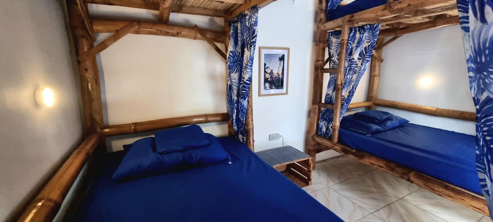 Albergue Blue House Backpackers Siquijor San Juan  Exterior foto