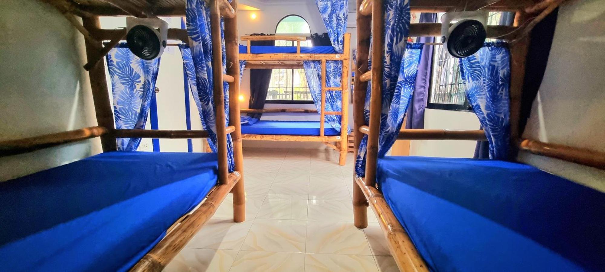 Albergue Blue House Backpackers Siquijor San Juan  Exterior foto